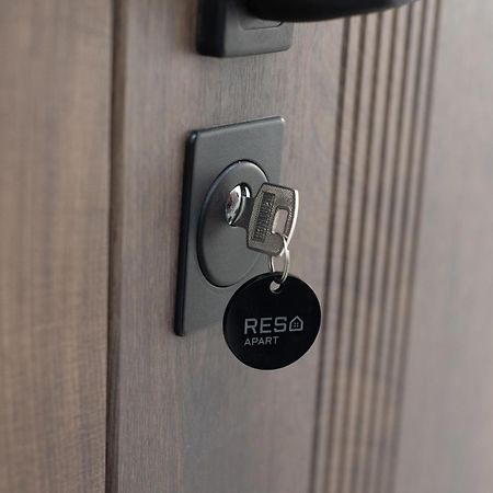 Resa Apart - Нові Smart-Квартири Біля Річки Užhorod Esterno foto