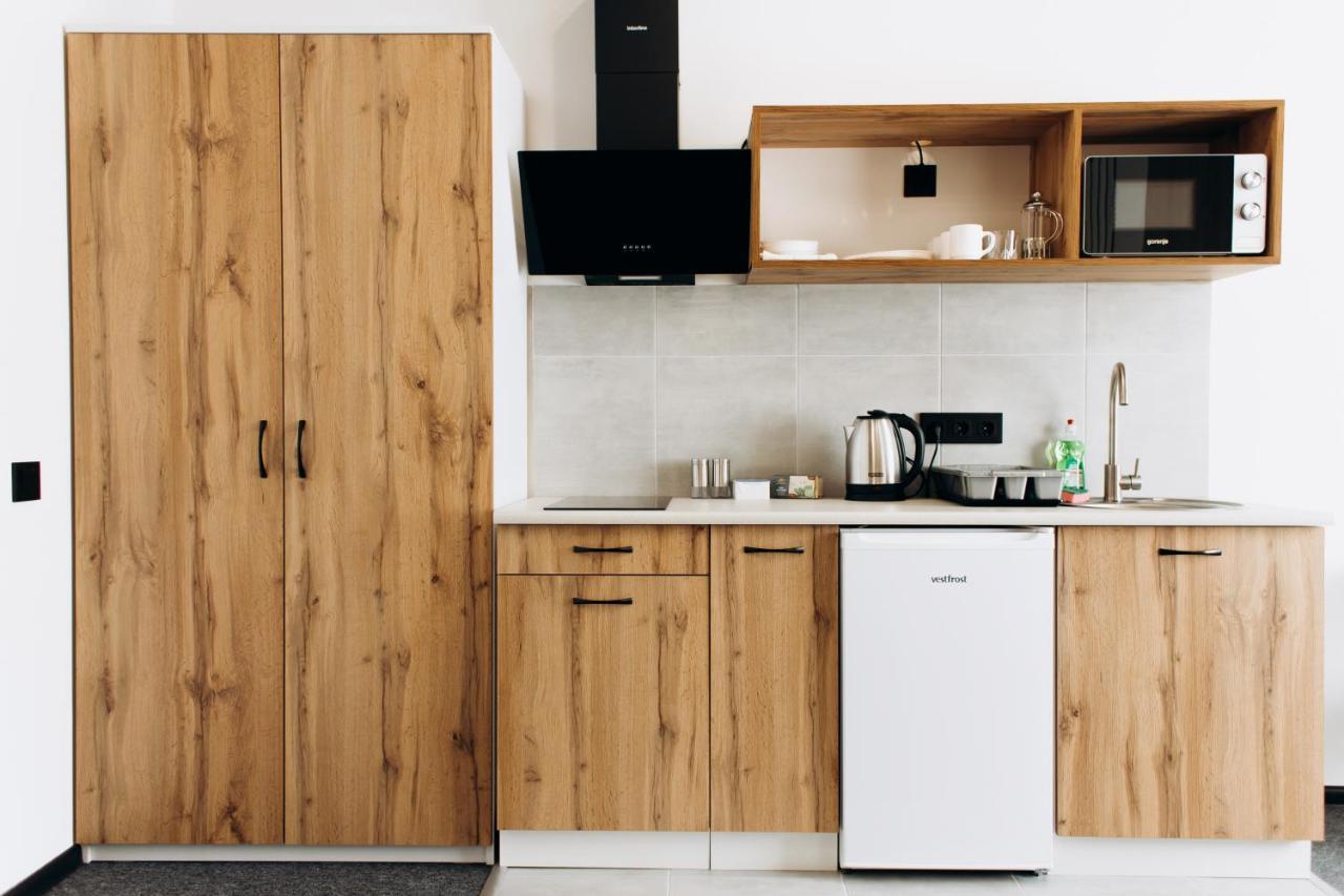 Resa Apart - Нові Smart-Квартири Біля Річки Užhorod Esterno foto