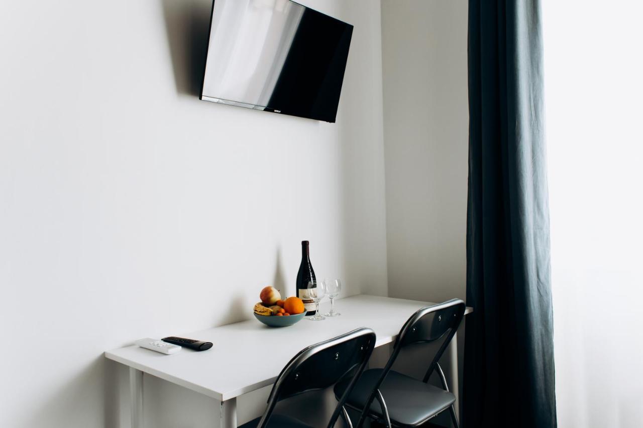 Resa Apart - Нові Smart-Квартири Біля Річки Užhorod Esterno foto